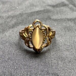 Vintage Sterling Silver 925 Marquise Cut Yellow Cat Eye Opal Gold Toned Sz 5 1/2